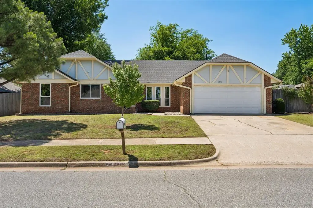2912 Smiling Hill Boulevard, Edmond, OK 73013 - #1
