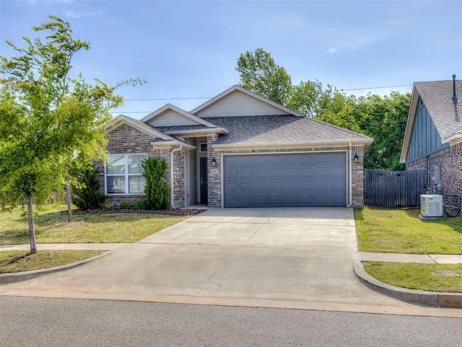 240 Evermore Lane, Yukon, OK 73099 - #2