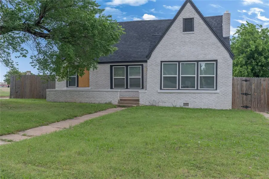 701 NE 24th Street, Oklahoma City, OK 73105 - #3