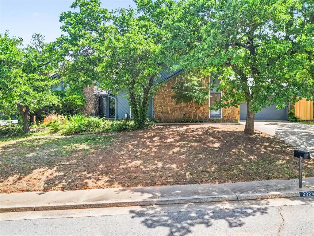 2028 Melody Lane, Edmond, OK 73013 - #1