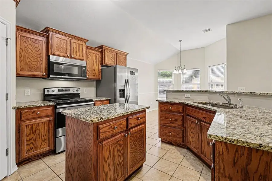 4005 Notting Hill Drive, Moore, OK 73160 - #3