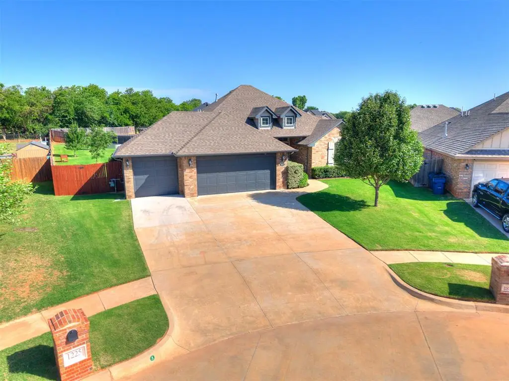 1833 W Trout Way, Mustang, OK 73064 - #1