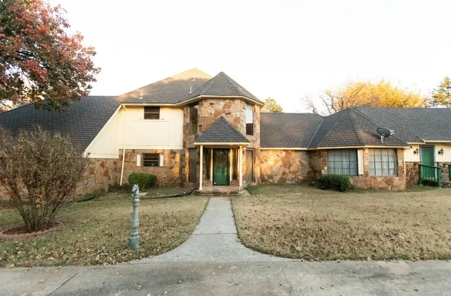 11512 Robinwood Lane, Oklahoma City, OK 73131 - #2