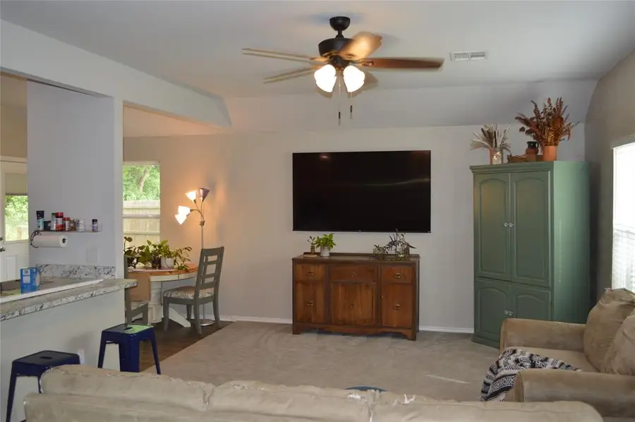 822 Highgarden Circle, Noble, OK 73068 - #2