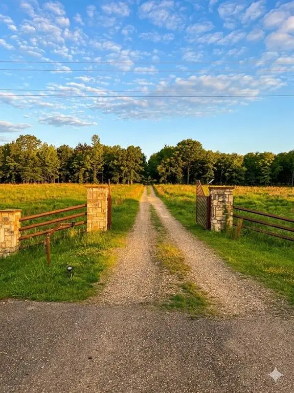 N Us-259 Frontage Highway, Broken Bow, OK 74728 - #1