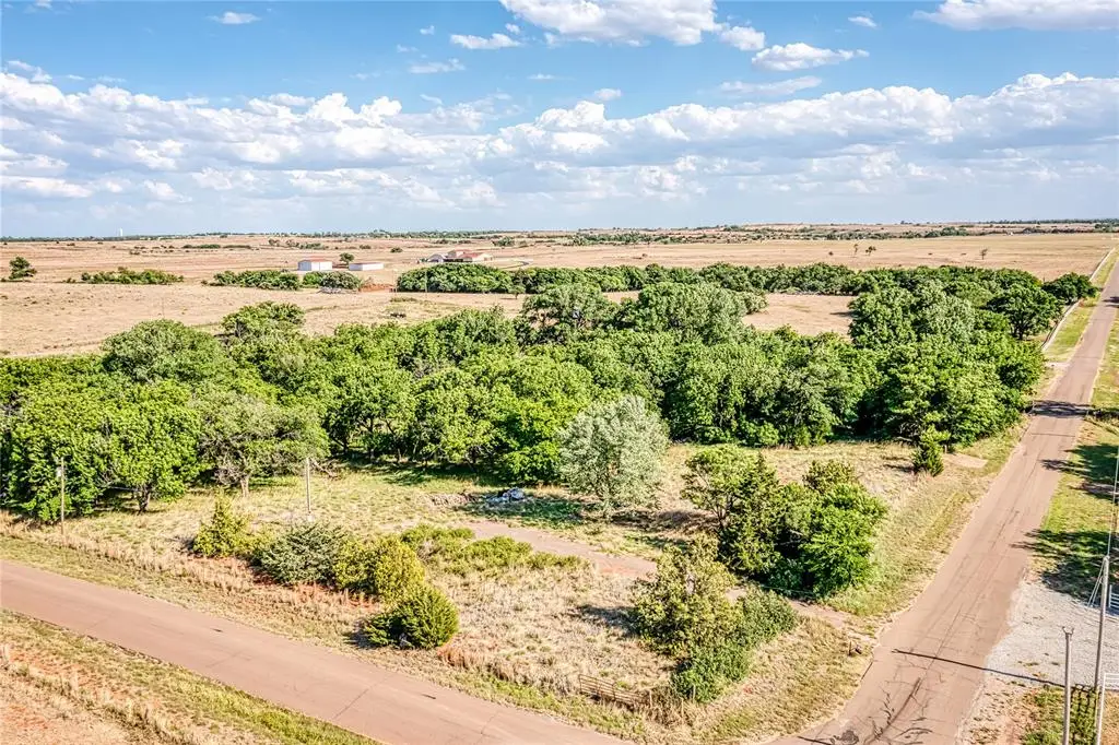11002 N 1920 Road, Sayre, OK 73662 - #1