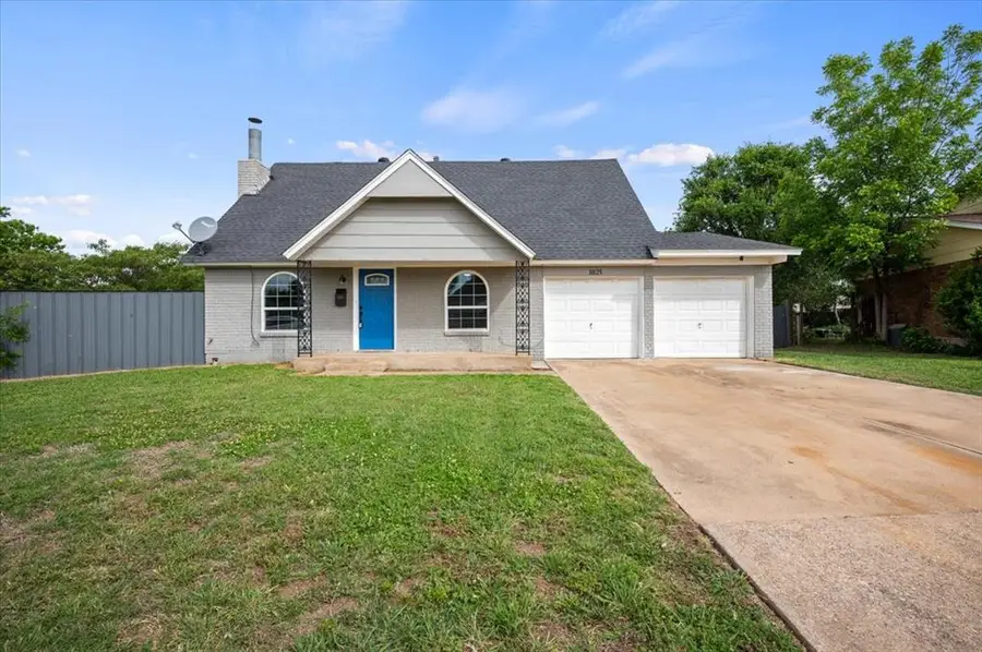 1025 NW 7th Street, Moore, OK 73160 - #2