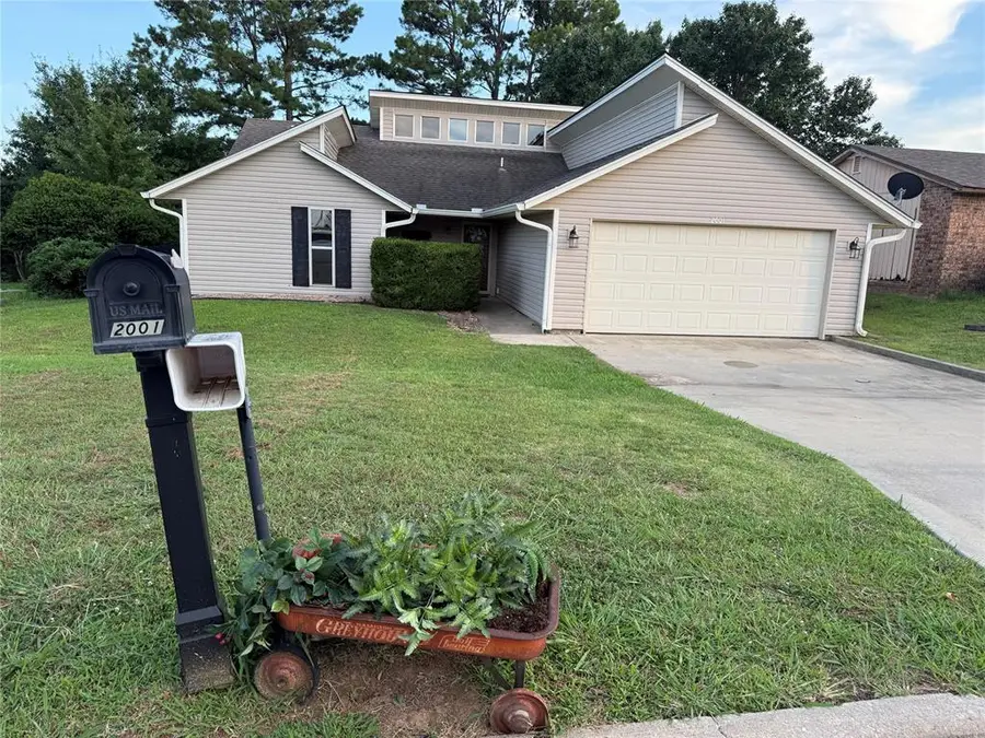 2001 Lona Avenue, Seminole, OK 74868 - #2