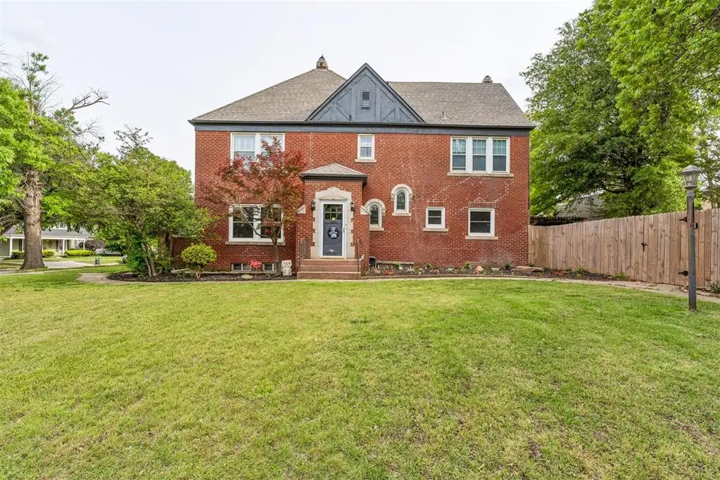 702 S Williams Avenue, El Reno, OK 73036 - #1