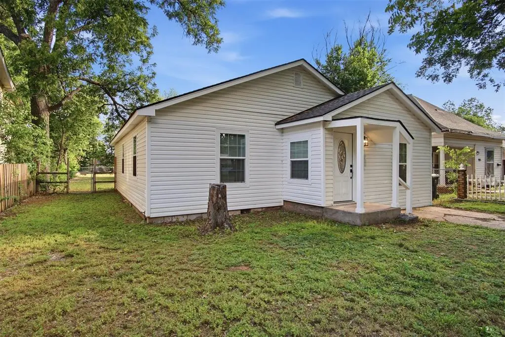 1813 W Dakota Avenue, Chickasha, OK 73018 - #1