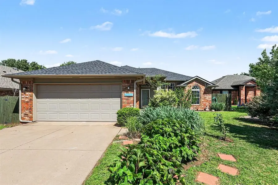 16208 Panther Way, Edmond, OK 73013 - #2