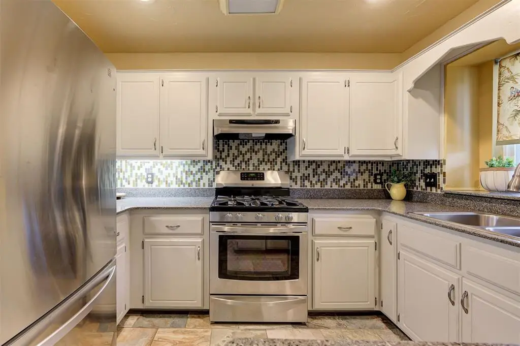 1104 SW 100th Terrace, Oklahoma City, OK 73139 - #1