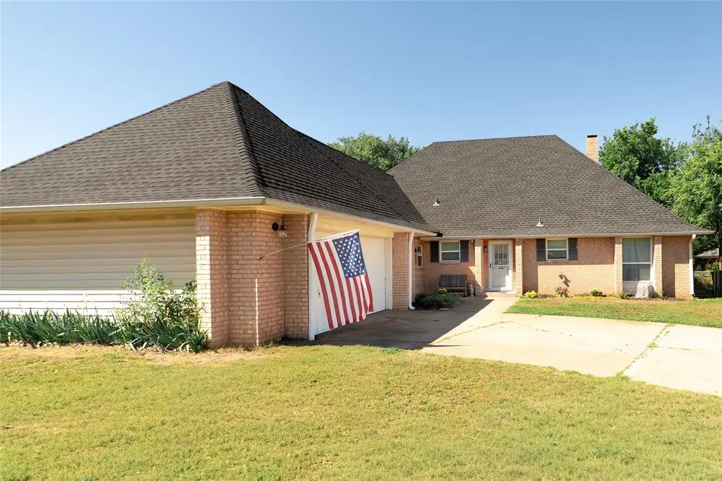 2014 E Canadian Court Terrace, Mustang, OK 73064 - #1