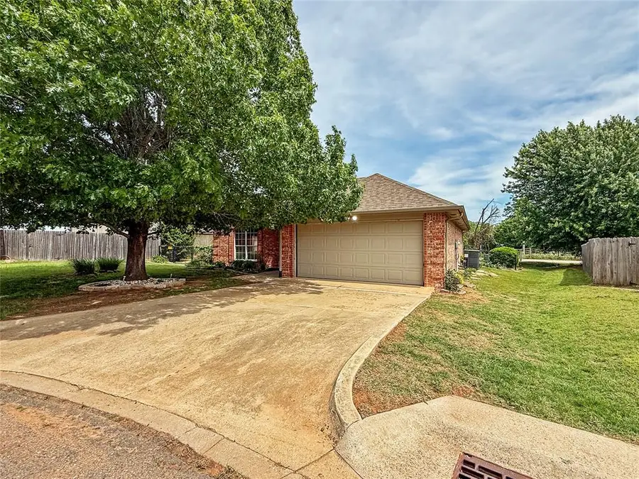 398 NE 9th Place, Newcastle, OK 73065 - #3