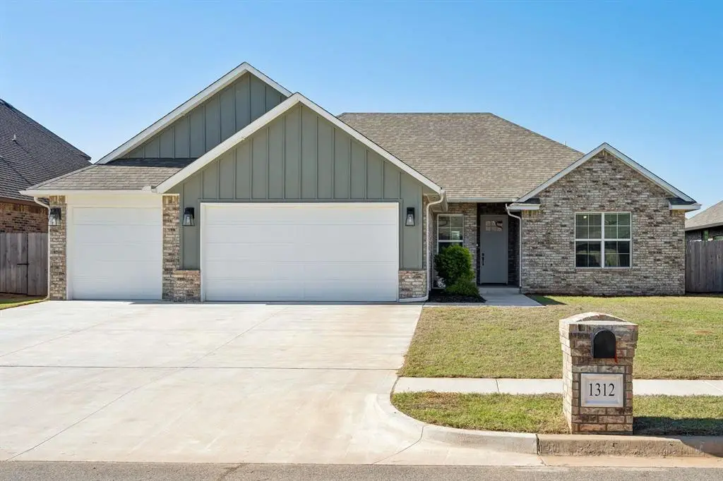 1312 Monterey Drive, Norman, OK 73072 - #1