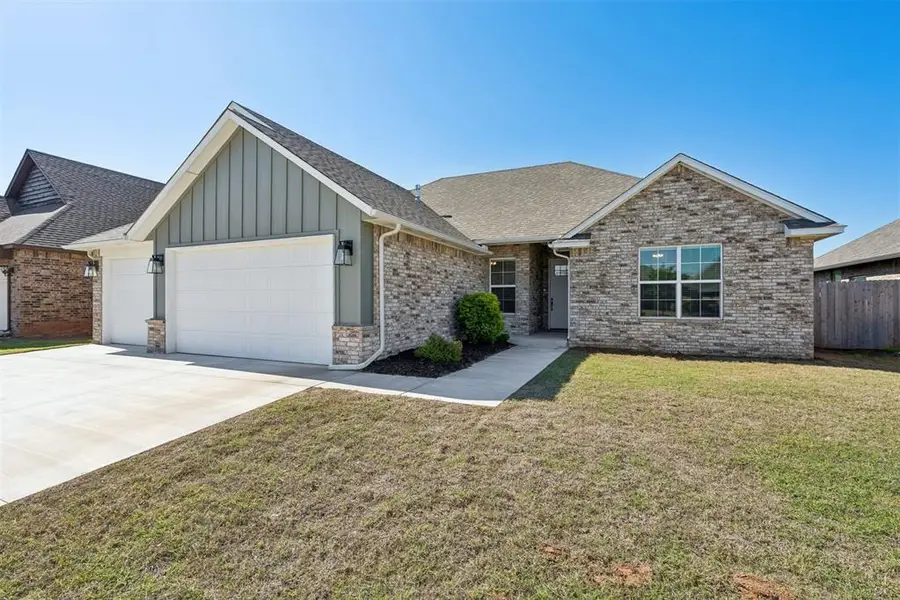1312 Monterey Drive, Norman, OK 73072 - #2