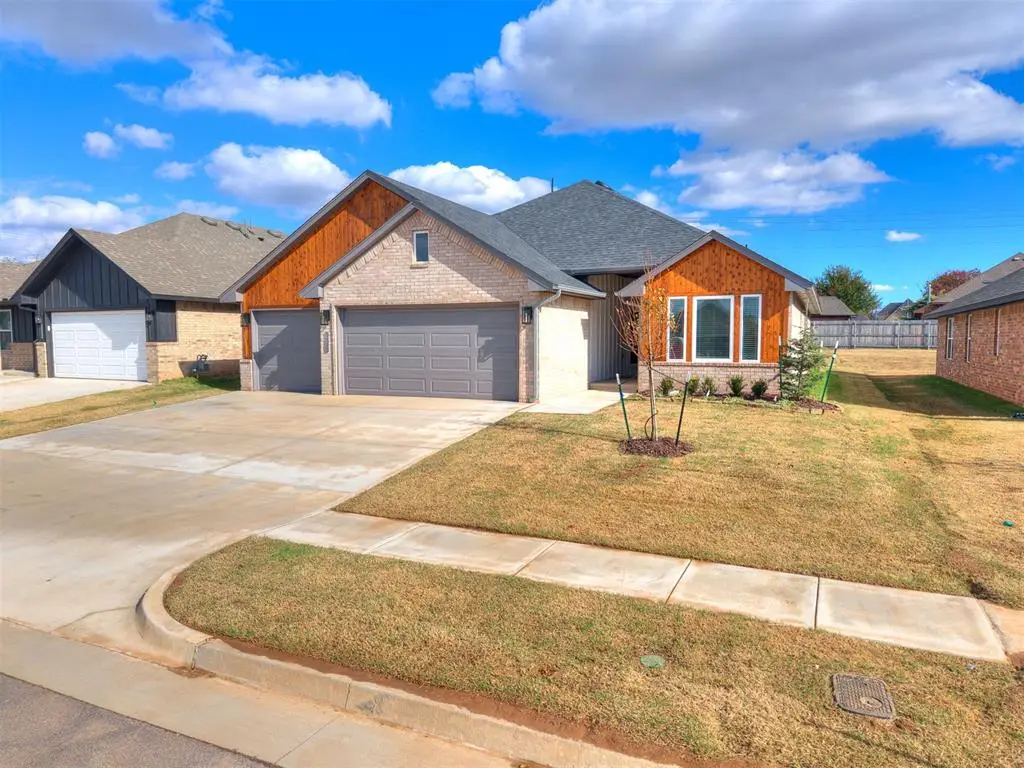 7708 Three Woods Lane, Yukon, OK 73099 - #1