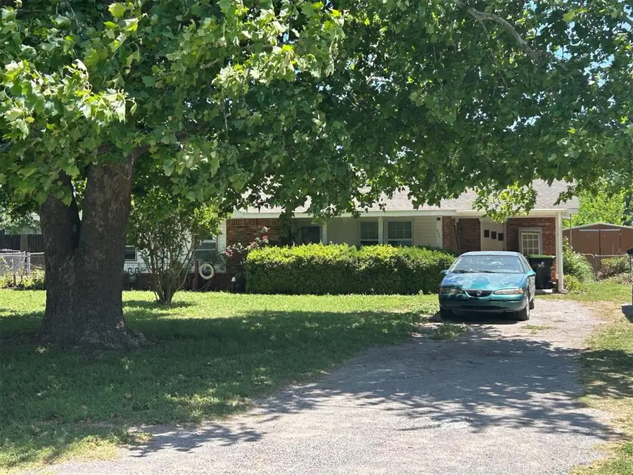 404 S Fox Street, Wayne, OK 73095 - #2
