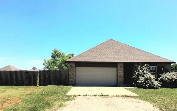 15967 Prairie Rose Drive, McLoud, OK 74851