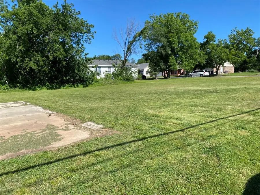 N Market & 32nd Street, Shawnee, OK 74804 - #2