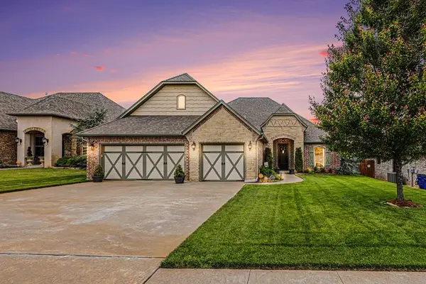 2309 E Thomas Terrace, Mustang, OK 73064