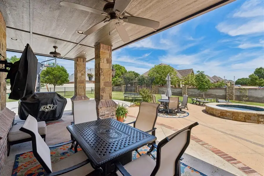 15708 Laguna Drive, Edmond, OK 73013 - #2