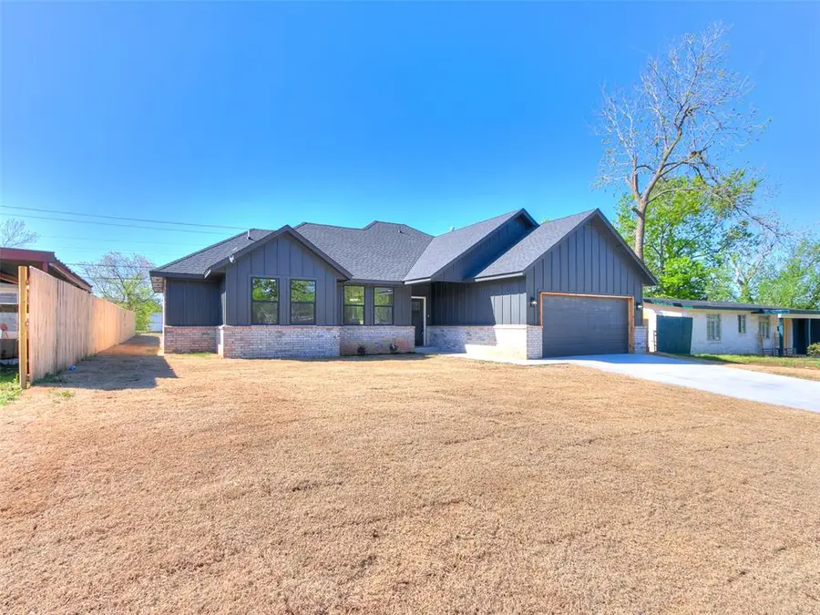 3716 Mallard Drive, Del City, OK 73115 - #3