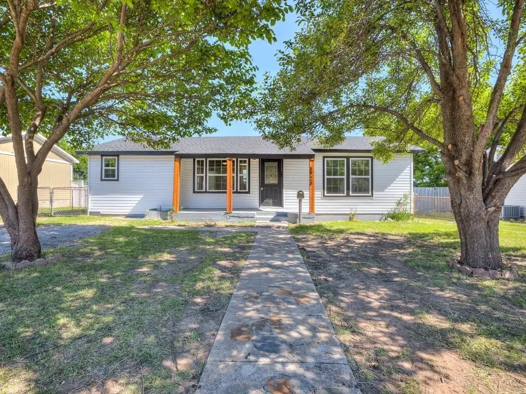 3923 SE 10th Street, Del City, OK 73115 - #1