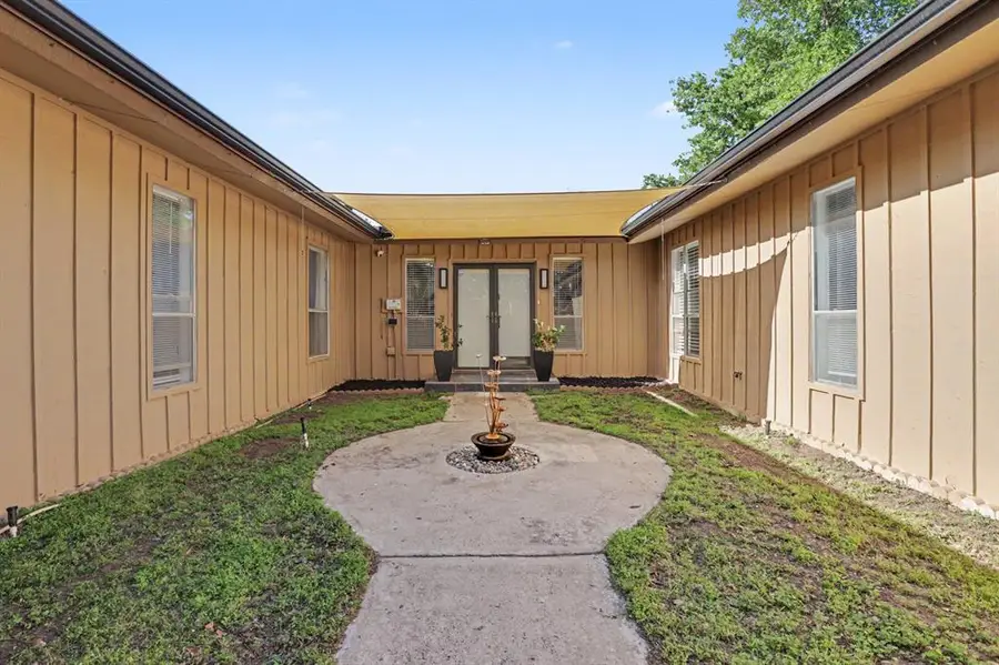8205 Golden Oaks Road, Oklahoma City, OK 73127 - #3