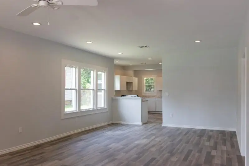 1319 NE 15th Street, Oklahoma City, OK 73117 - #2