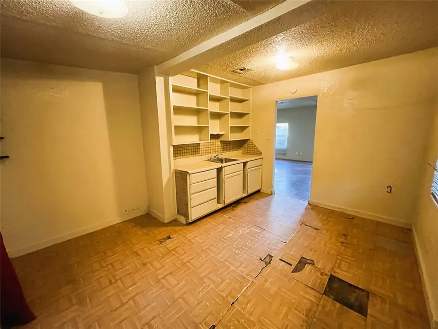 1308 Windemere Drive, Oklahoma City, OK 73117 - #3