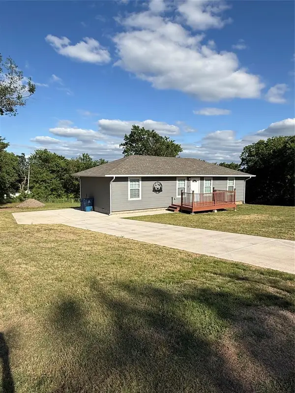 824 S Bennett Boulevard, Chandler, OK 74834