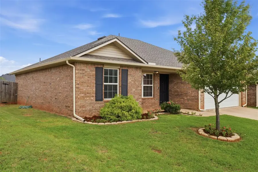 9621 Eli Drive, Moore, OK 73160 - #2