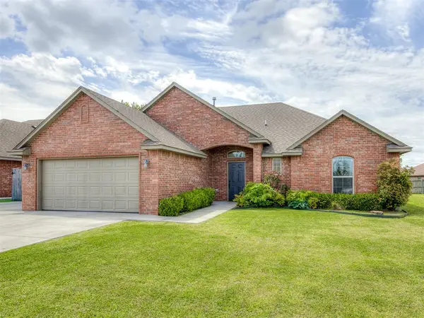 640 SW 7th Street, Moore, OK 73160