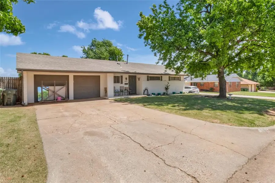 1312 Kingston Drive, Yukon, OK 73099 - #3