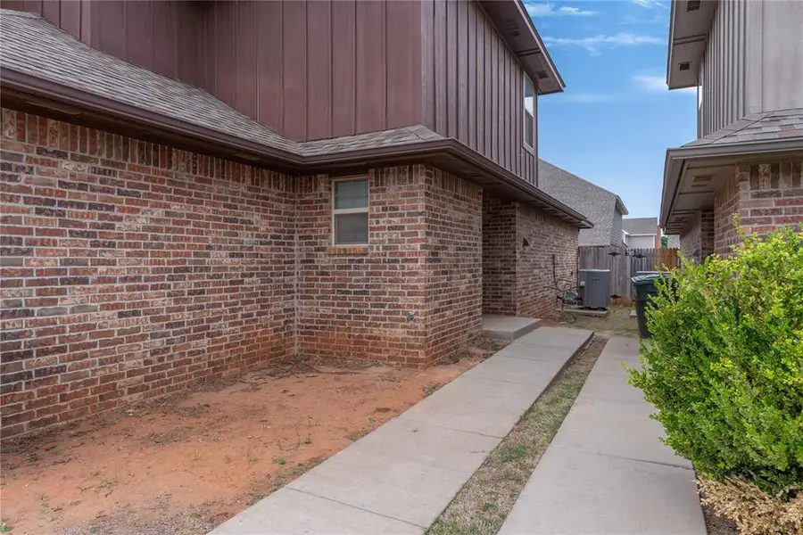 2165 Buena Vida Lane, Edmond, OK 73013 - #3