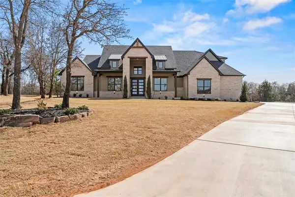 7901 Stagecoach Circle, Arcadia, OK 73007