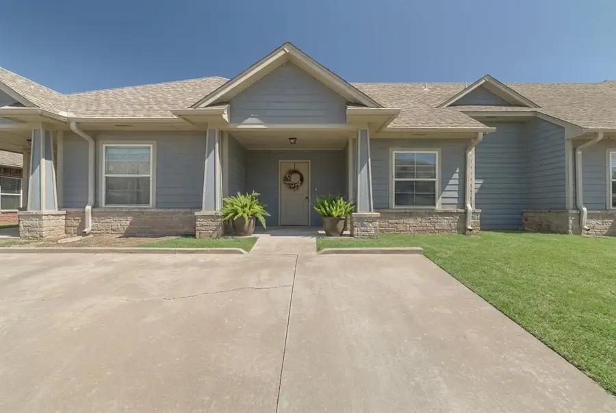 909 SW 92nd Street, Oklahoma City, OK 73139 - #2