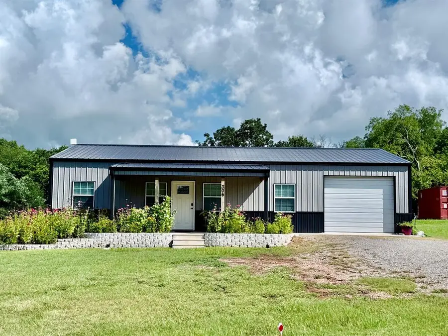 306 E 3rd Street, Asher, OK 74826 - #2