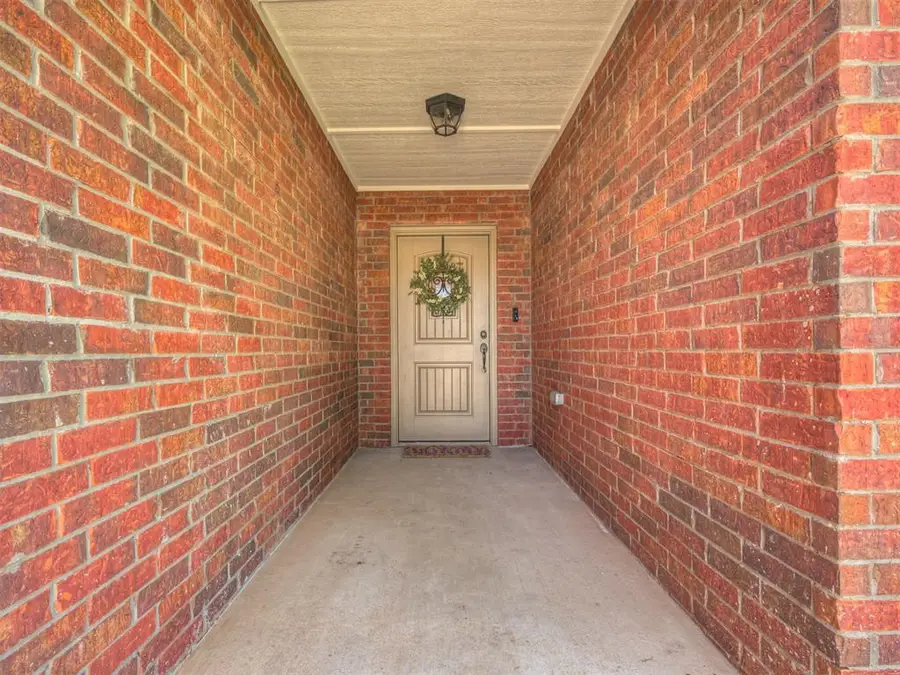 6508 Bent Wood Drive, Oklahoma City, OK 73169 - #3