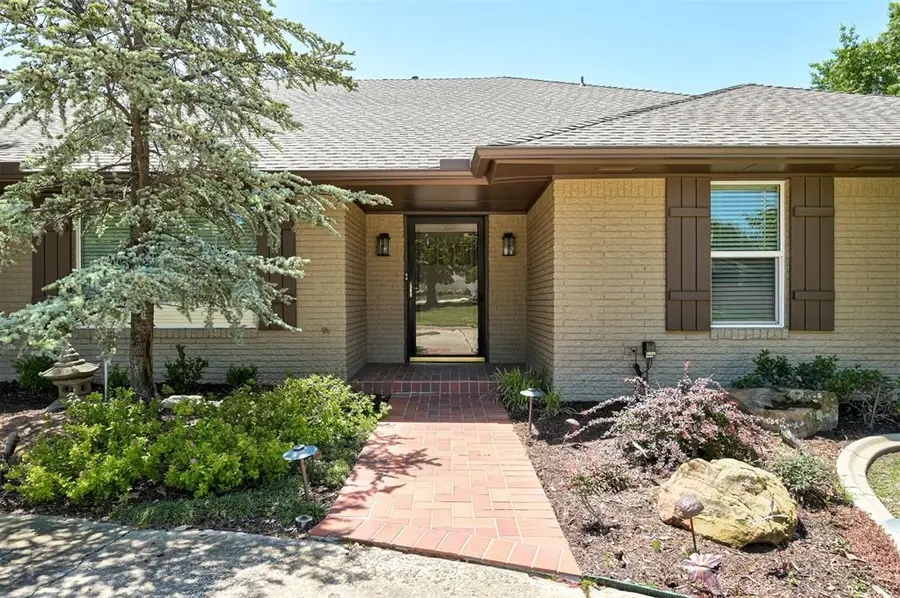 3028 Rock Ridge Place, Oklahoma City, OK 73120 - #3