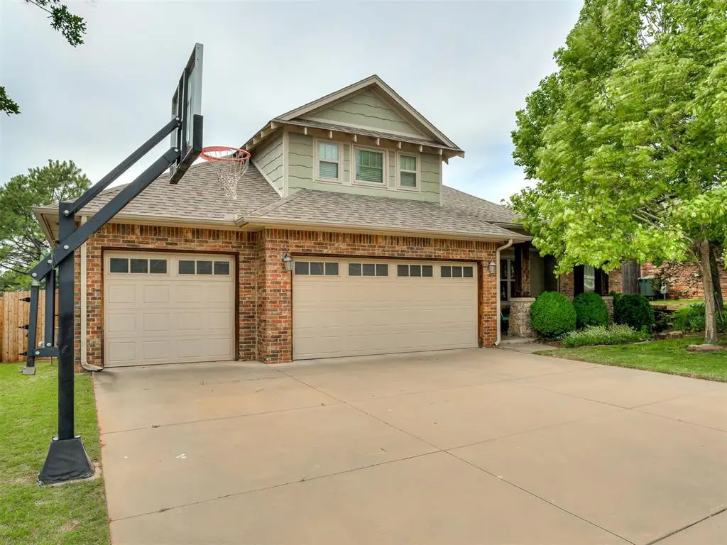 615 Napol Avenue, Edmond, OK 73034 - #1