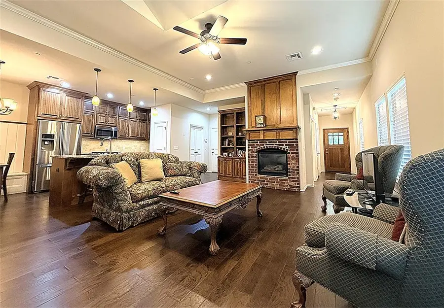 401 Outer Banks Way, Edmond, OK 73034 - #2