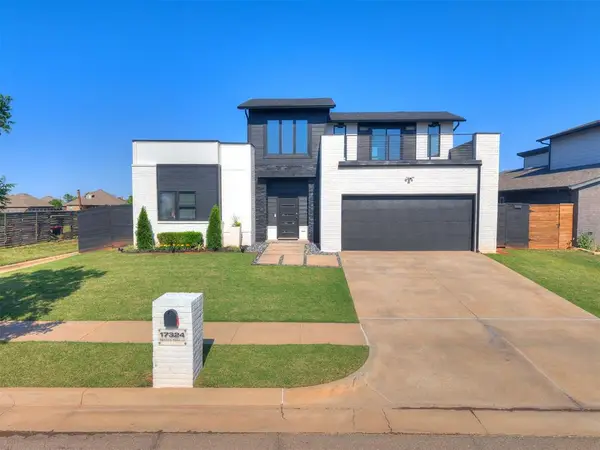 17324 Sparrow Hawk Lane, Edmond, OK 73012