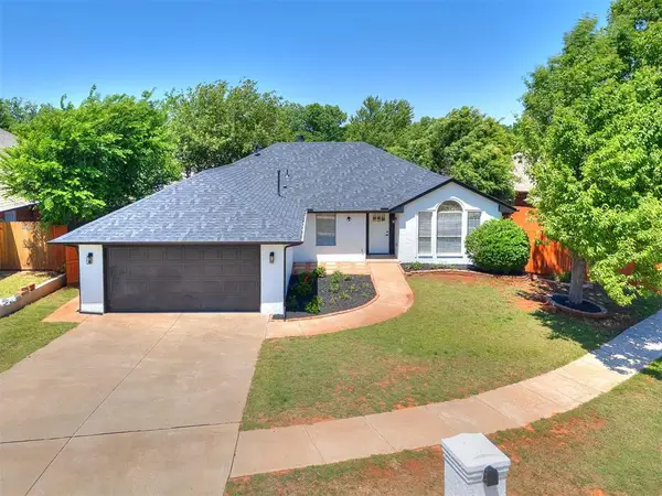 18213 Bur Oak Drive, Edmond, OK 73012