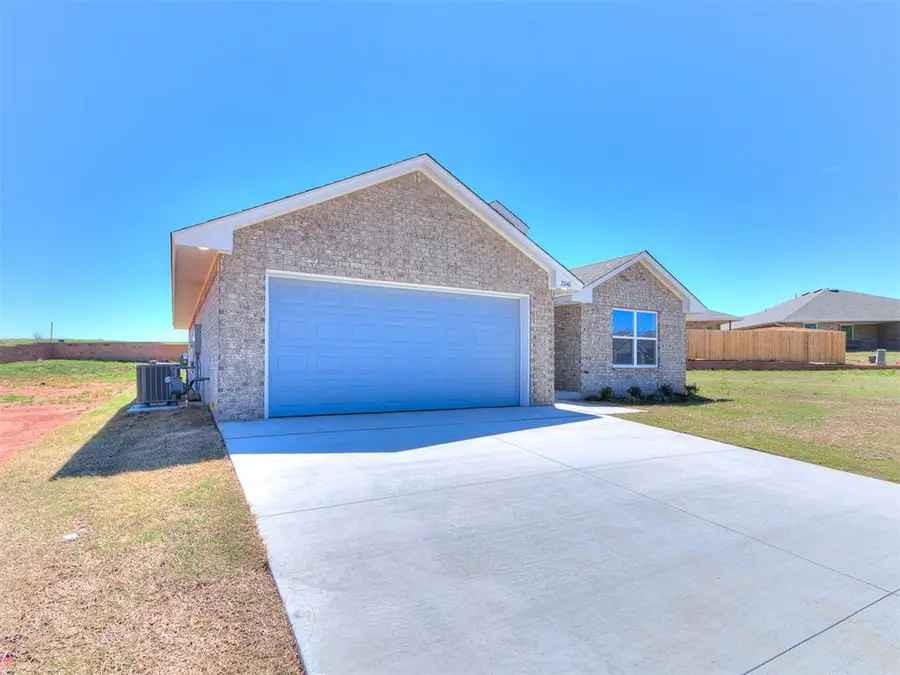 2040 Brush Creek Way, Newcastle, OK 73065 - #2