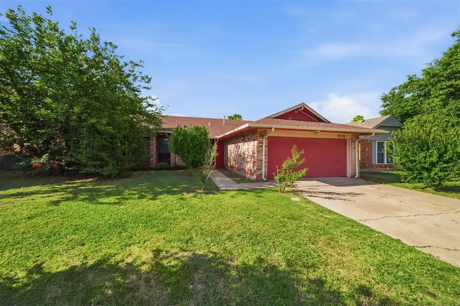 8220 NW 112th Terrace, Oklahoma City, OK 73162 - #3