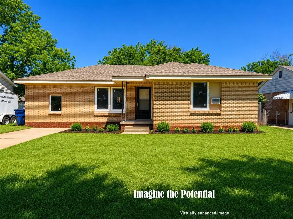 910 W Choctaw Street, Lindsay, OK 73052 - #1