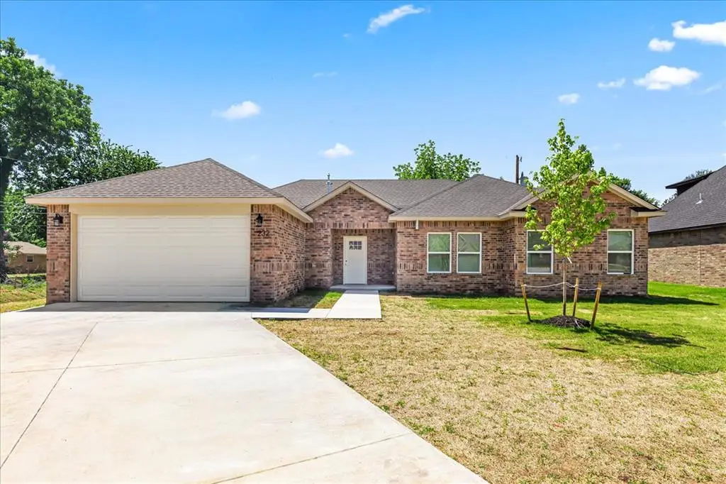 232 E Abbot Lane, Mustang, OK 73064 - #1