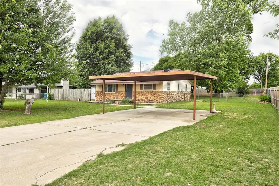 1013 N Carr Drive, Newcastle, OK 73065 - #3